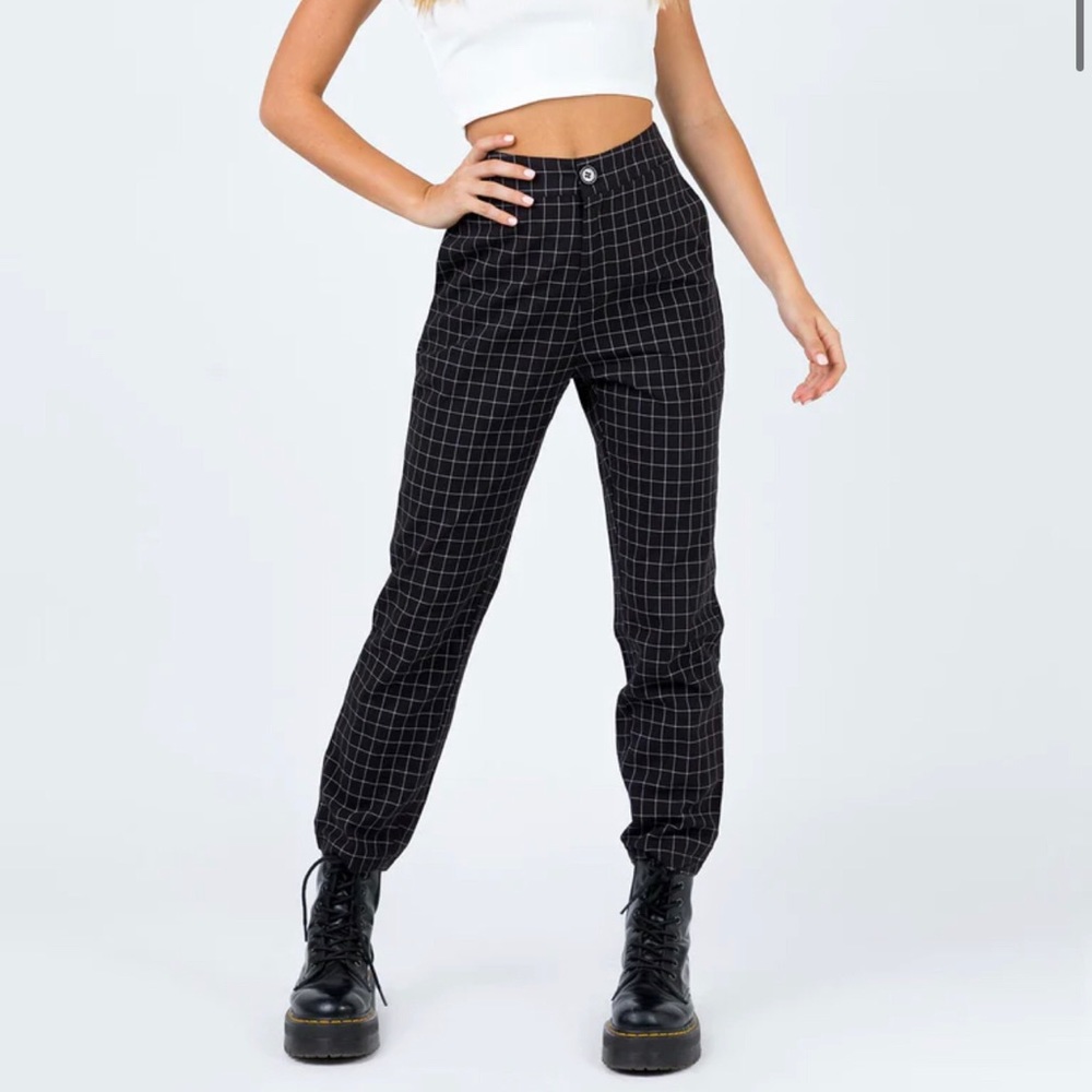Ankle pants